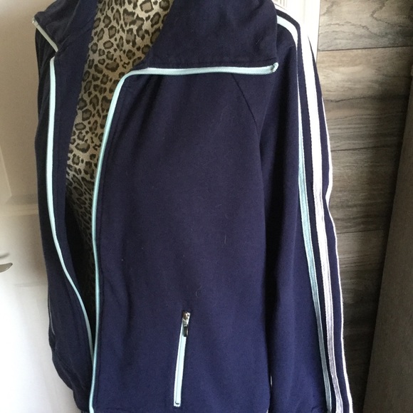 Crop Pant Track Suit - Picture 2 of 8